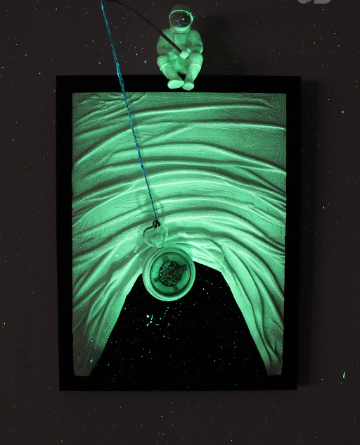 Luminous Astronaut Wall Clock ⏳👨‍🚀 Glow in Dark Time Art